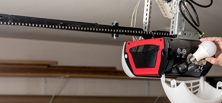 automatic garage door opener repair in Coral Gables